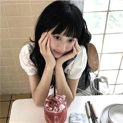 一笑随歌