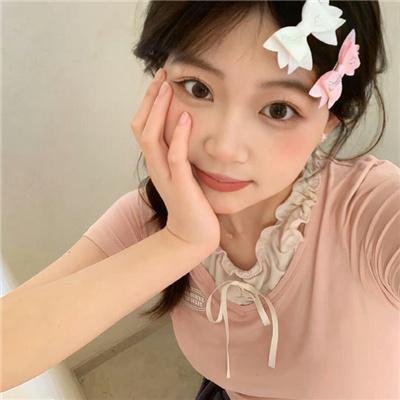 独自夜归的女孩